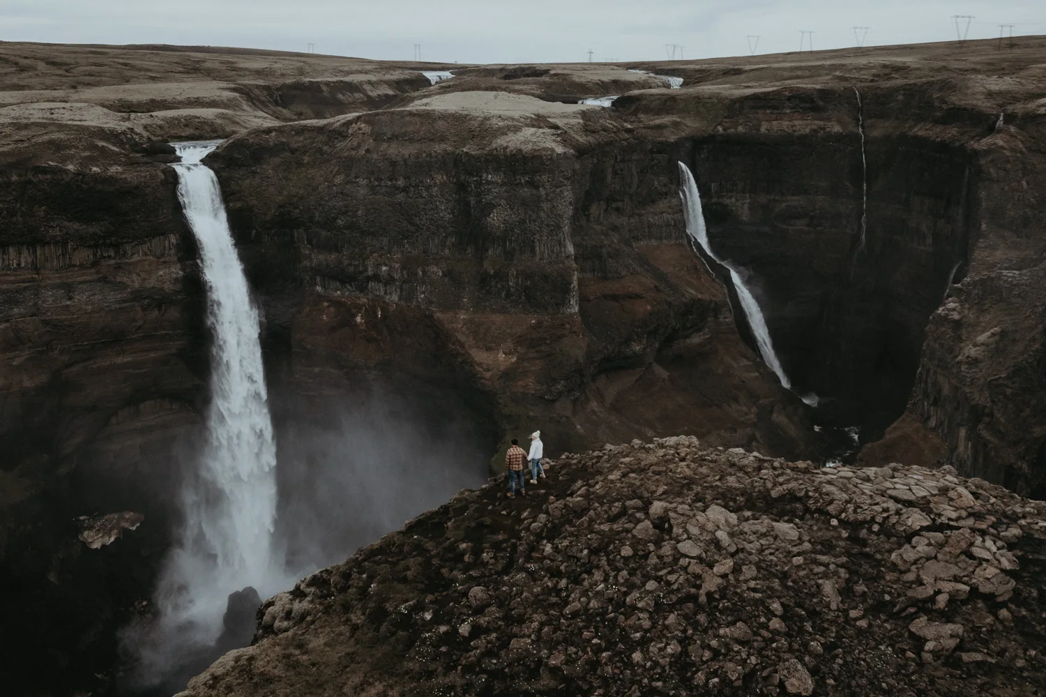 Chelsi & Josh's South Iceland vow renewal, photography by Sharyn Hodges & Nordic Vows
