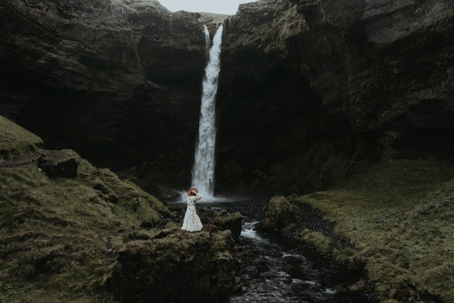 Waterfall elopements in Iceland by Sharyn Hodges Photography