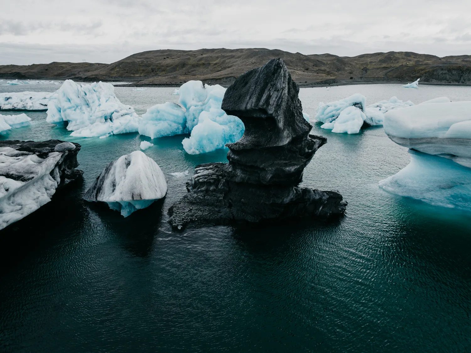 Jökulsárlón Glacier Lagoon another Top 10 Places To Elope In Iceland location, photography by Sharyn Hodges.
