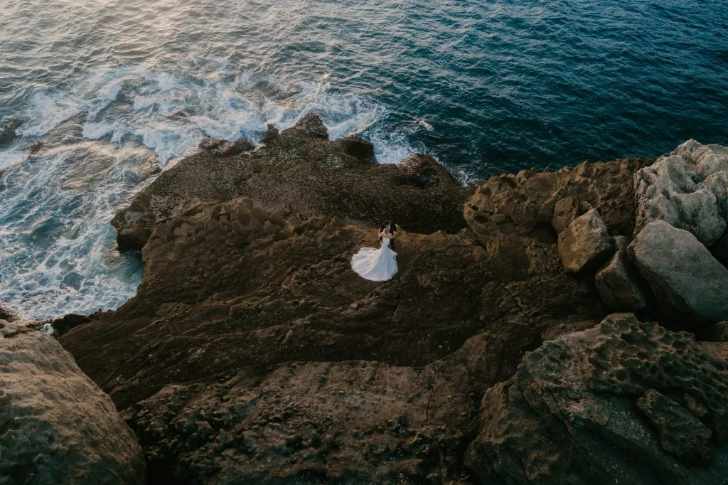 - Iceland Elopement Photographer